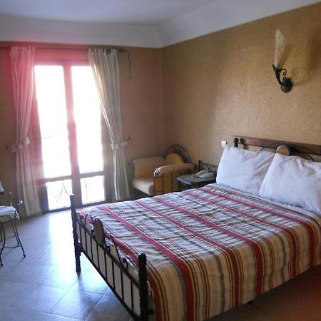 תפראוט Hotel Salama Ste Sal- Ama Sud Sarl Au מראה חיצוני תמונה