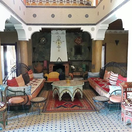 תפראוט Hotel Salama Ste Sal- Ama Sud Sarl Au מראה חיצוני תמונה