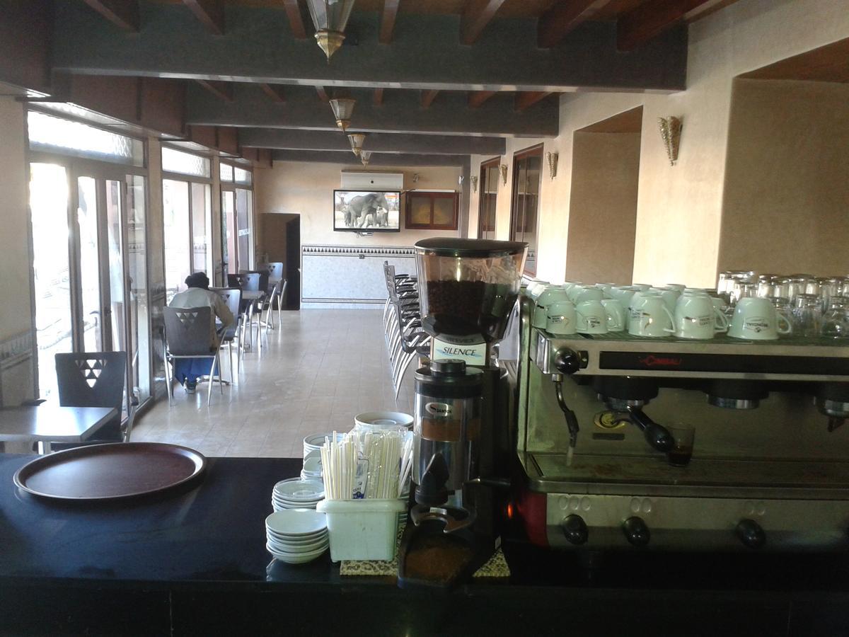 תפראוט Hotel Salama Ste Sal- Ama Sud Sarl Au מראה חיצוני תמונה