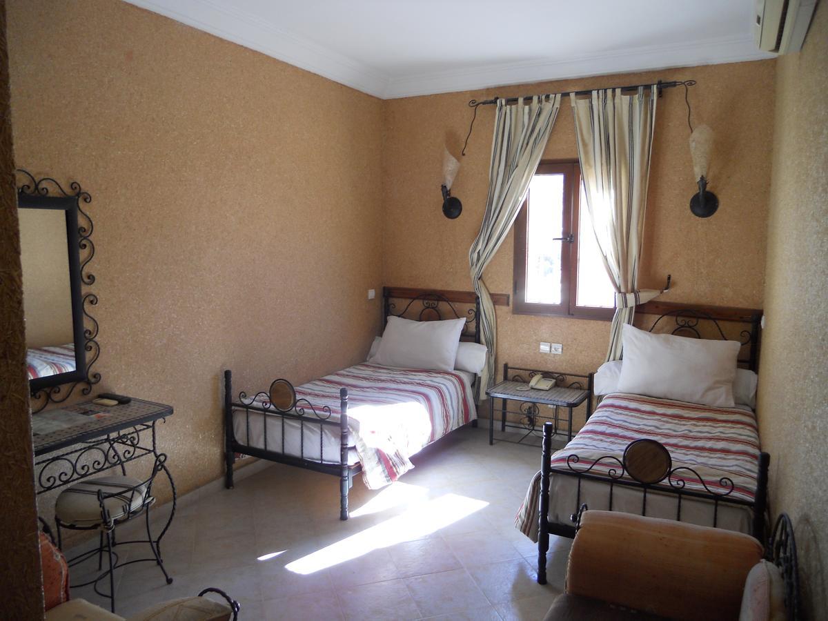 תפראוט Hotel Salama Ste Sal- Ama Sud Sarl Au מראה חיצוני תמונה