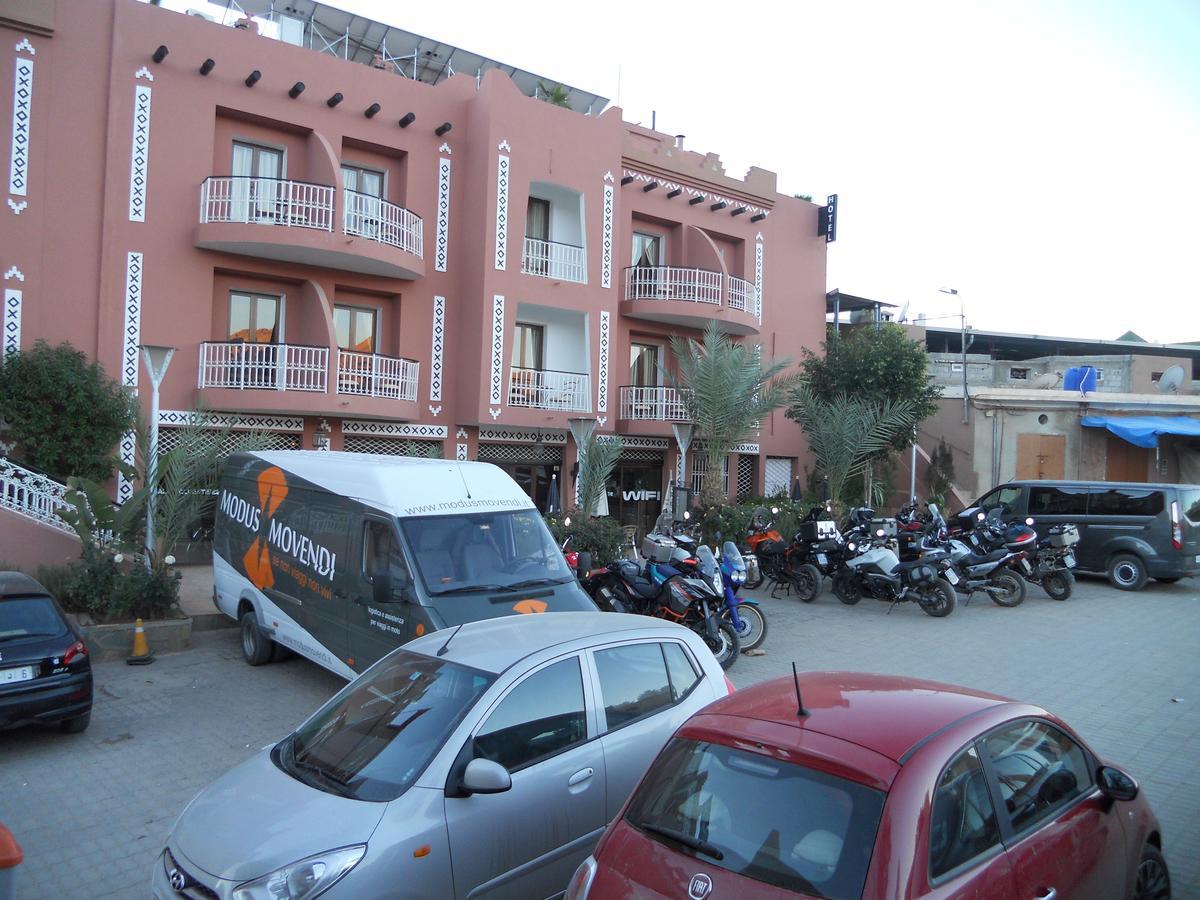 תפראוט Hotel Salama Ste Sal- Ama Sud Sarl Au מראה חיצוני תמונה